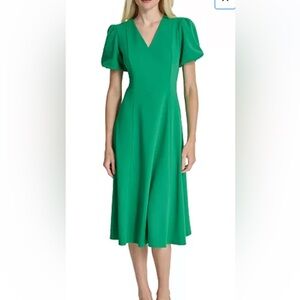 DKNY Women's Bubble-Sleeve Scuba-Crepe Midi Green Dress Size 10.  C14